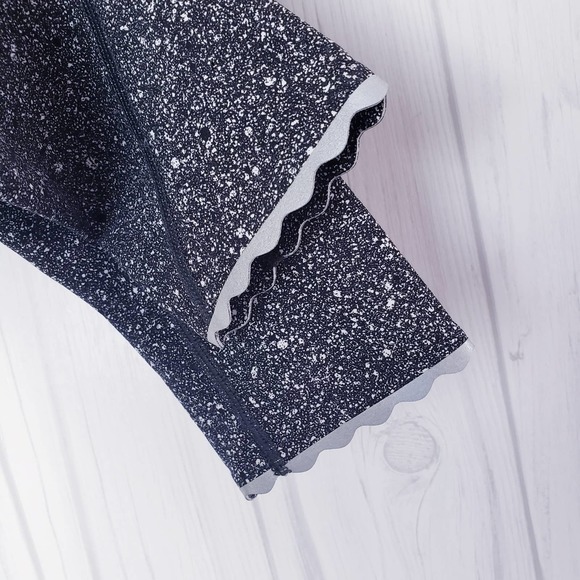 Lululemon Size 4 Tight Stuff Tight II Run Pockets Splatter White Black #W5AN2S - Picture 6 of 10